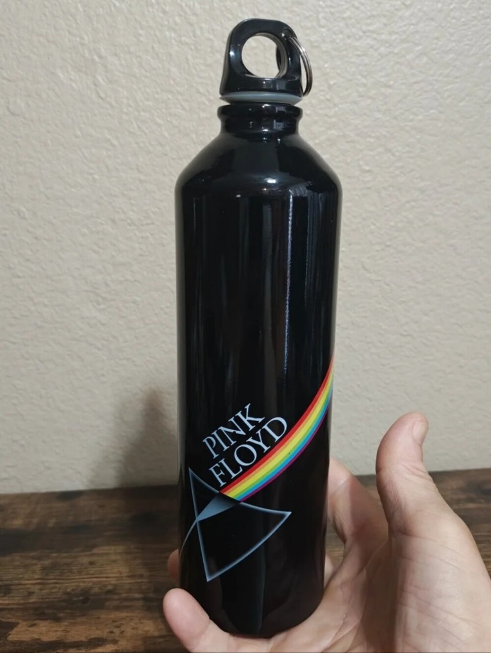 Cool 2010 Vandor Pink Floyd 27oz Stainless Steel Black Water Bottle